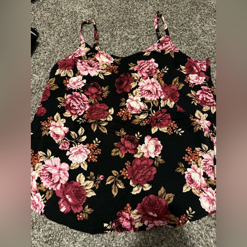 Torrid size 1 strappy tank